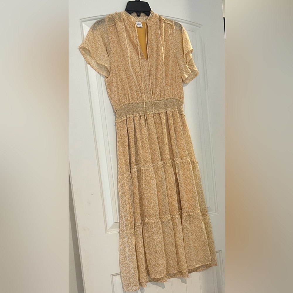 Melrose and Market Light Mustard Floral Tiered Maxi Dress